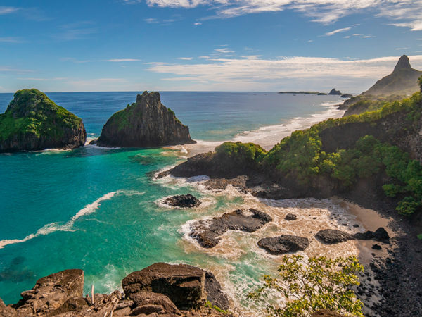 Saiba quais são as opções de transporte em Fernando de Noronha